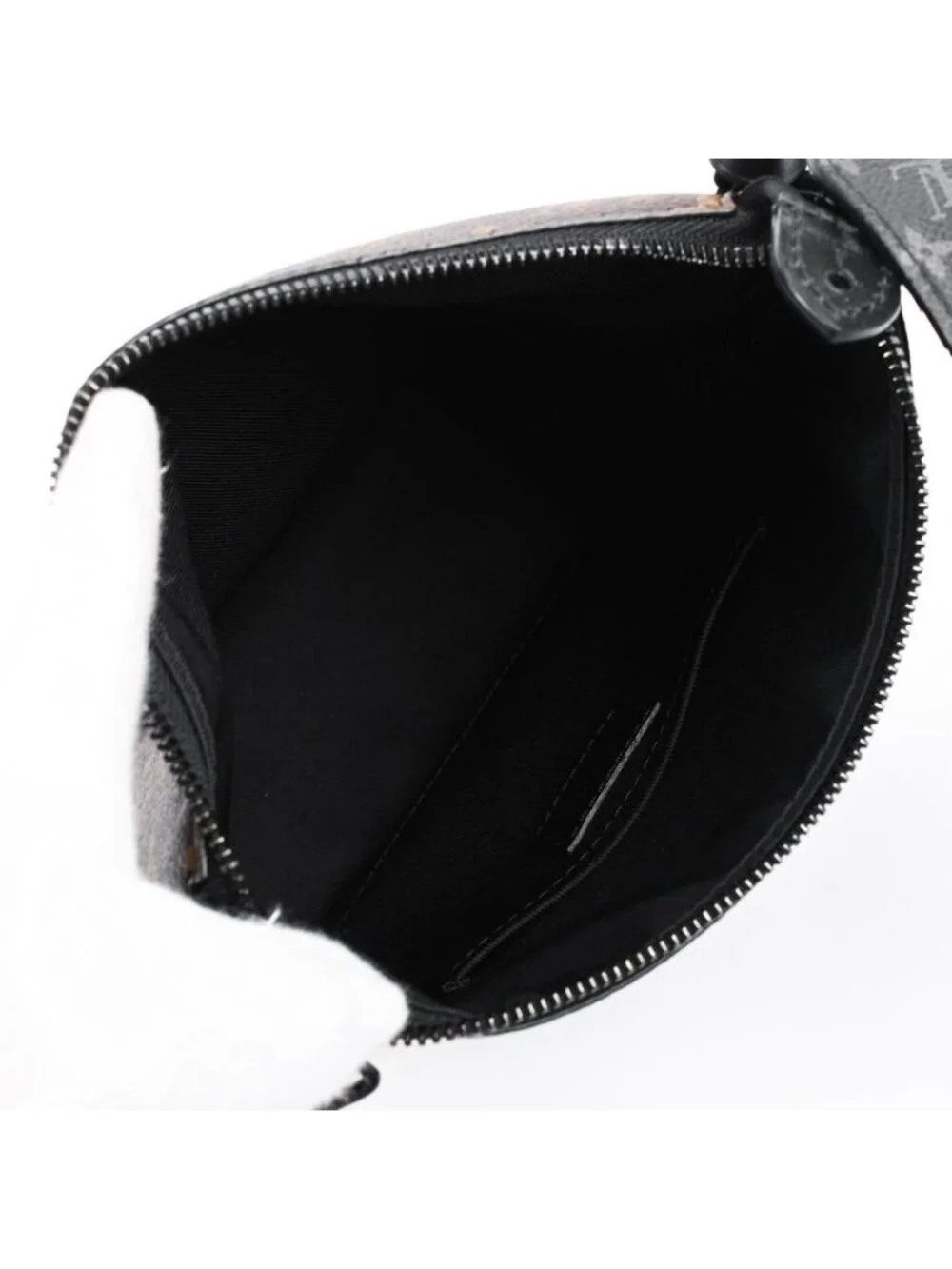 Louis Vuitton Shoulder Bag Cruise the Messenger